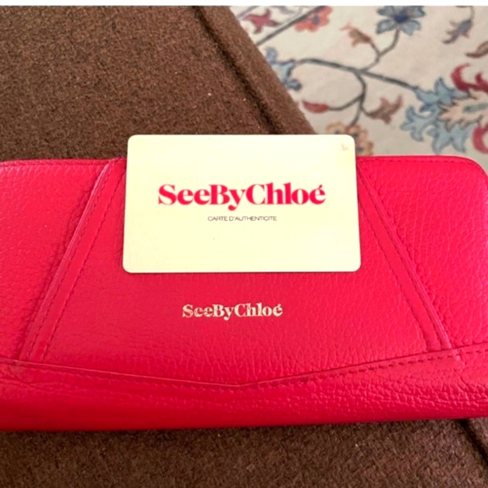 See by Chloe beautiful wallet 4 x 8